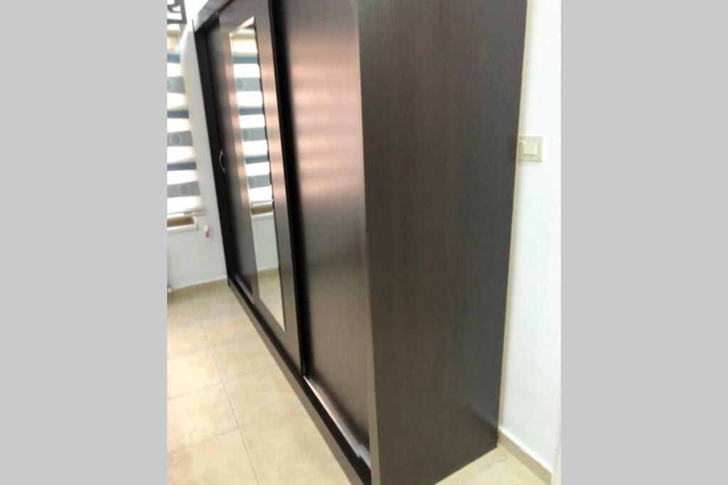 Apt 4 Rent/A Quiet Neighborhood Close To Services Аман Екстериор снимка